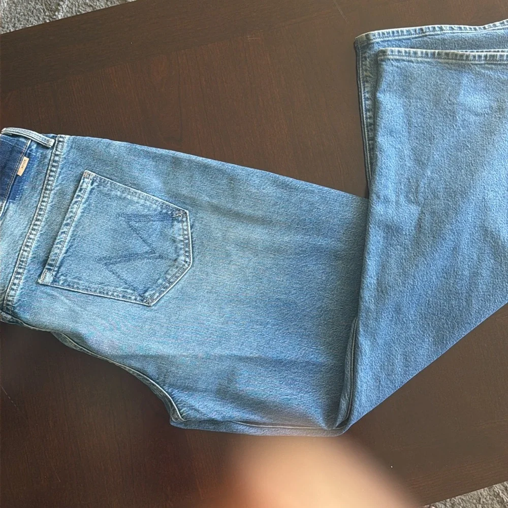 MOTHER The Lil' Dodger Sneak Wide Leg Jeans  NWT 
Strike a Pose Petit size 34 - Picture 15 of 16